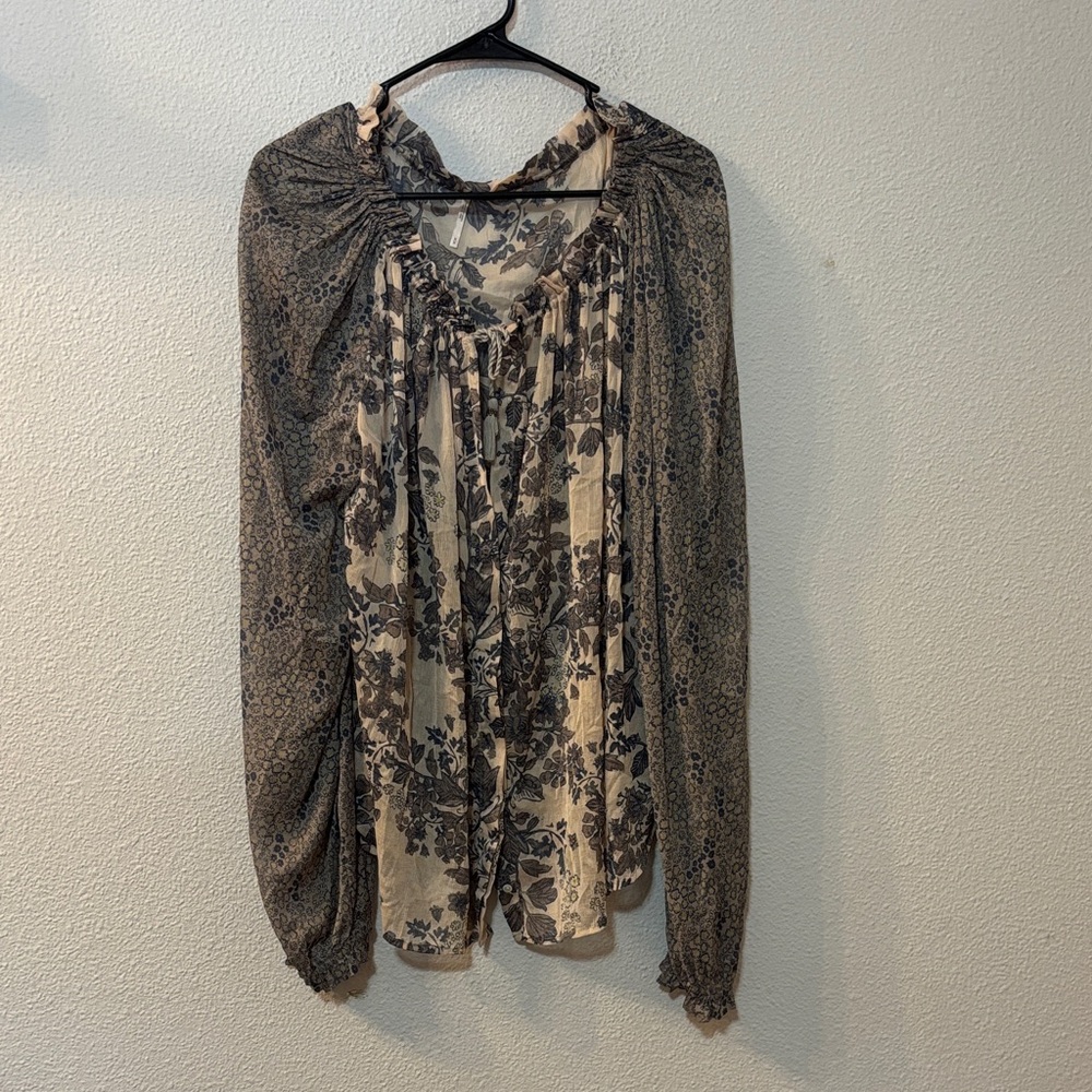 Free People Black and Cream Floral Blouse